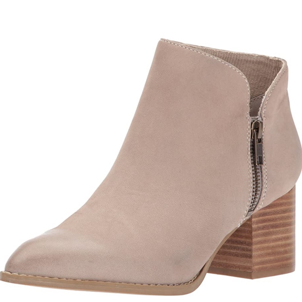 Seychelles Women's Chaparral Ankle Bootie Size 9